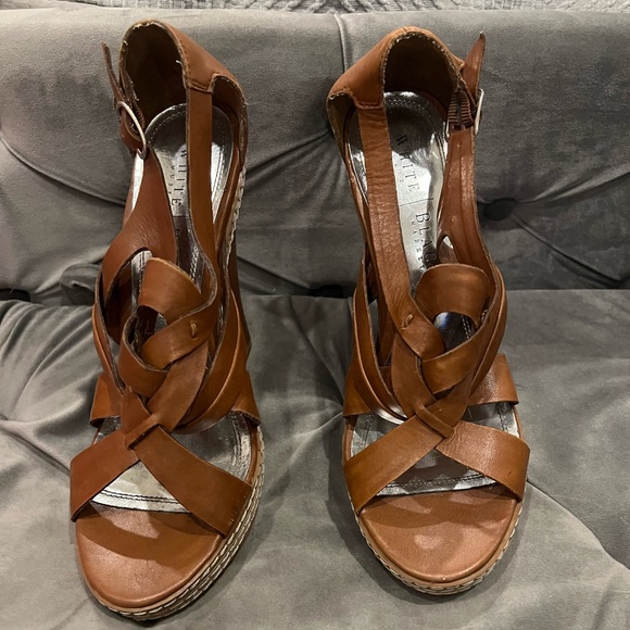 White House Black Market Leather Wedges - Picture 4 of 5